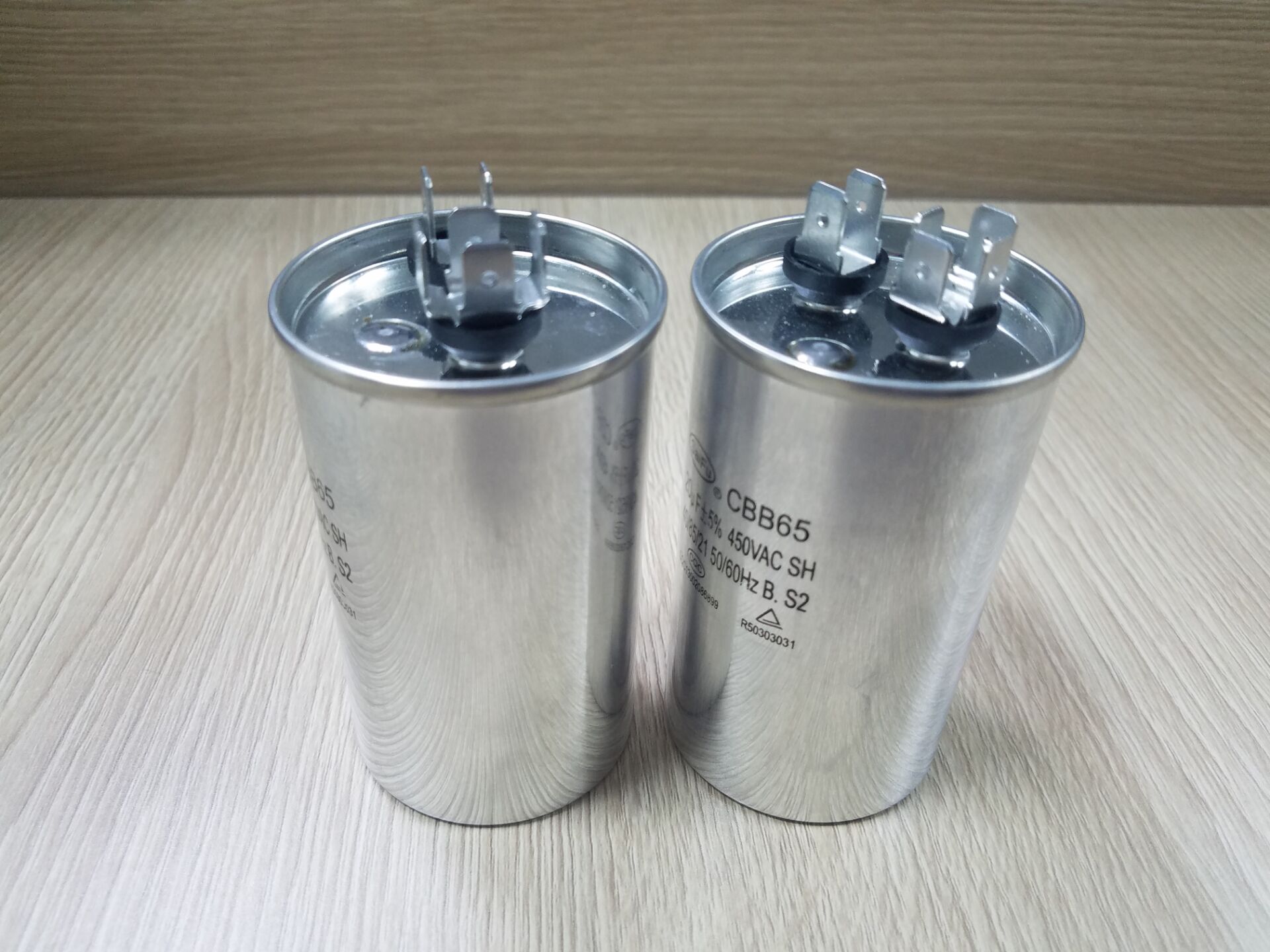 口罩機上的CBB電容的選型規(guī)格與產(chǎn)品方案(圖11) 口罩機上的CBB電容的選型規(guī)格與產(chǎn)品方案(圖11)